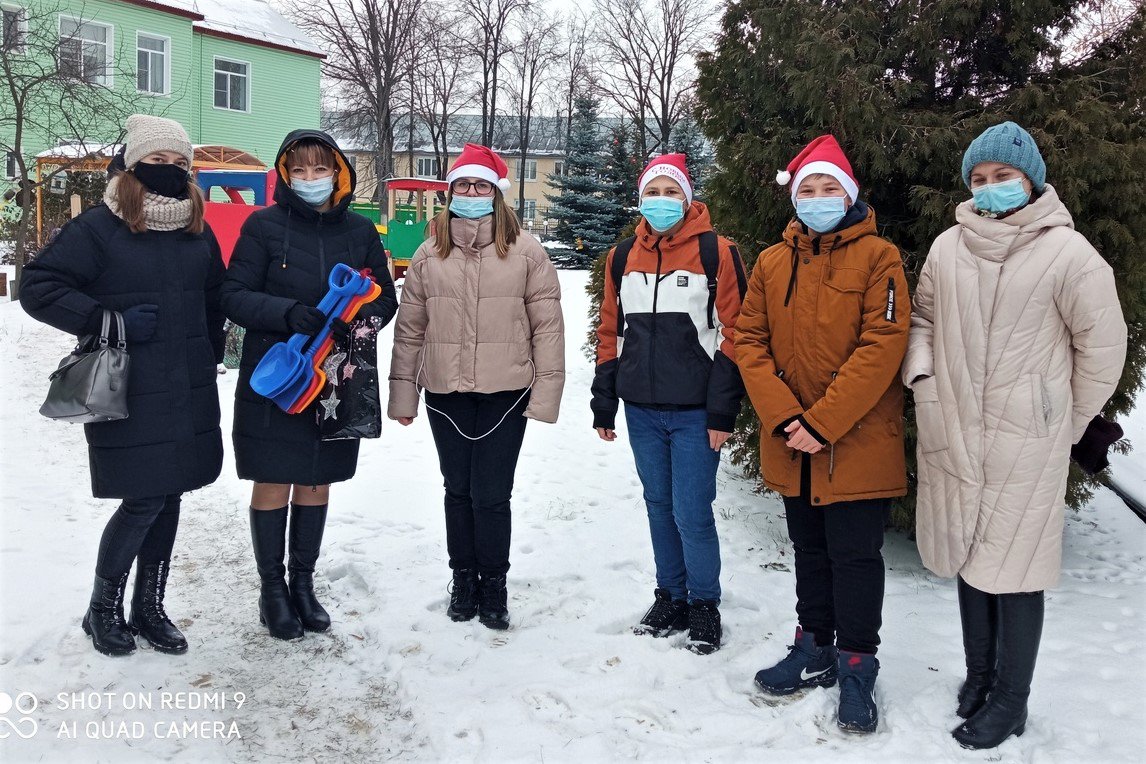 Волонтёры помогли Дому малютки и «Второй жизни»